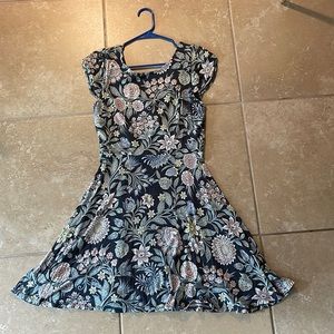 Loft floral dress size small